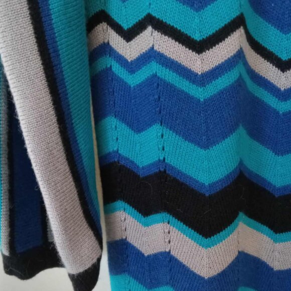 Lane Bryant Blue Black Knit Striped Long Sleeve V Neck Midi Dress EUC 18 20 - Picture 3 of 5